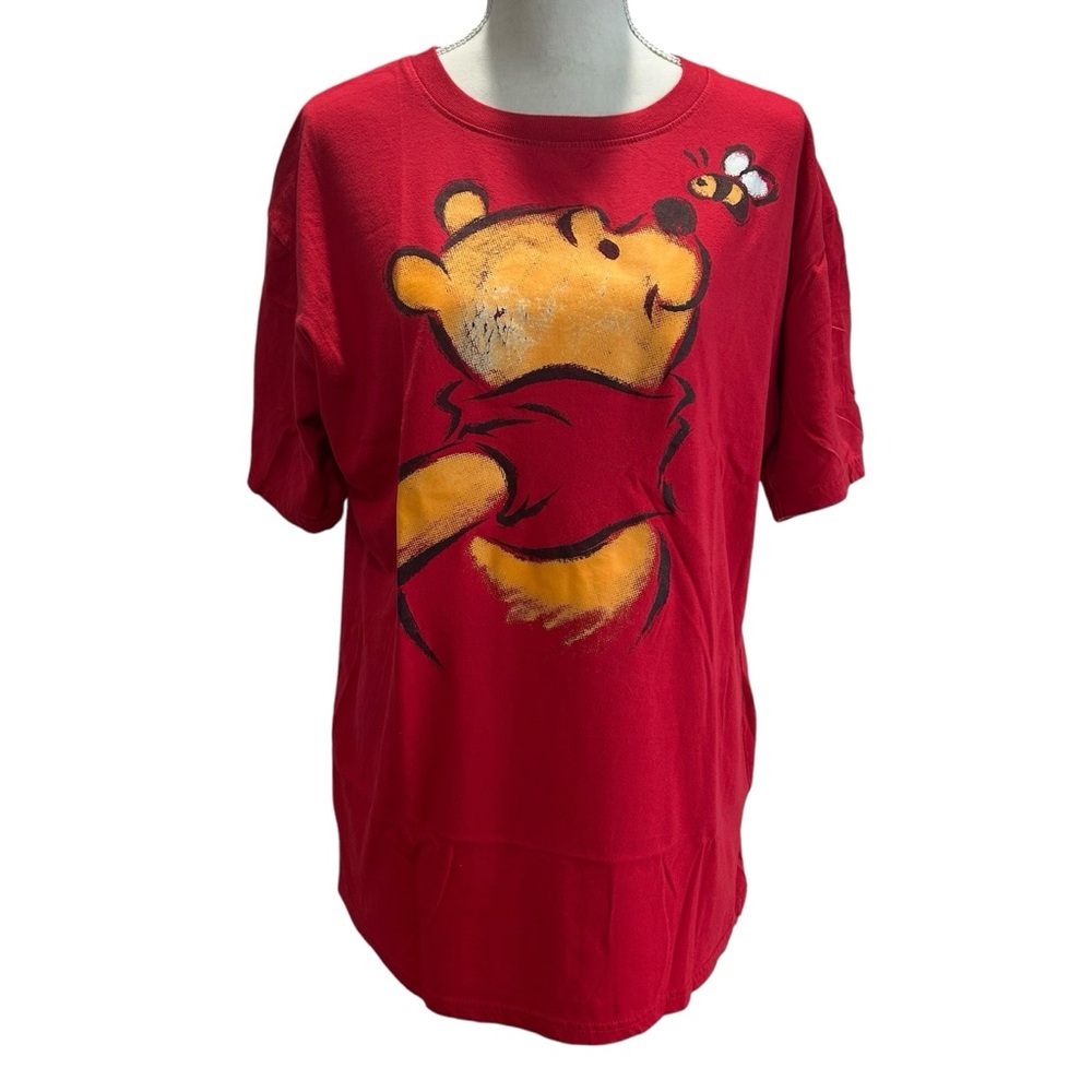 DISNEY Red Kids T-Shirt Winnie the Pooh with Bear and Bee Design